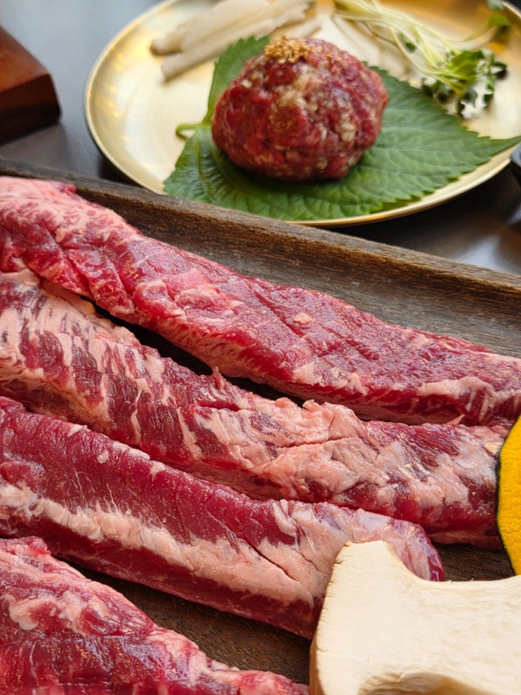  20250702 봉명동맛집 '한점승부' / 서비스 육회와 함께 하는 지팡이갈비 후기