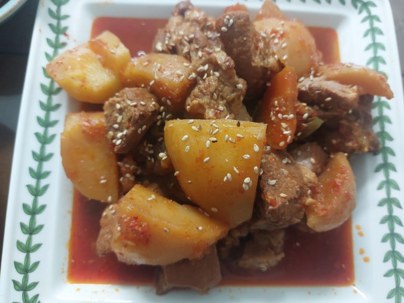 휘슬러 압력솥 돼지갈비찜 야들야들 맛나다