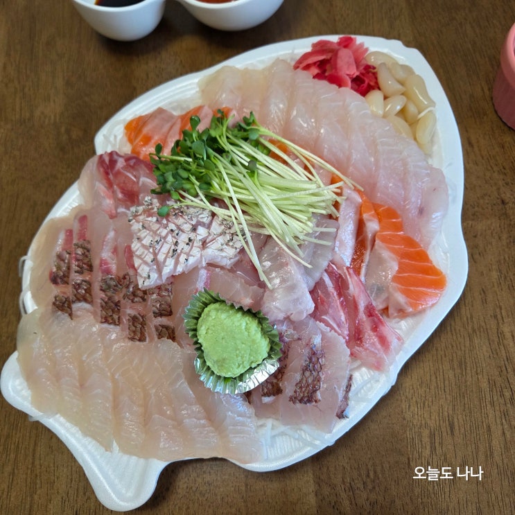  첫 이용 소감?! 노량진수산시장 민어 회와 매운탕 포장 (feat. 인어교주해적단 제휴점포) :D