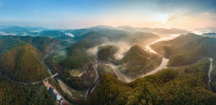 ‘<b>반구천</b>의 <b>암각화</b>’ 유네스코 <b>세계유산</b> 등재를 환영합니다
