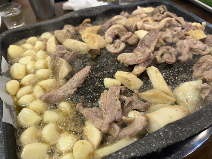  [망우역] 중랑구민이면 모르는 사람이 없는 맛집, 백년가게 오리구이 맛집 추천 <동강오리 본점>