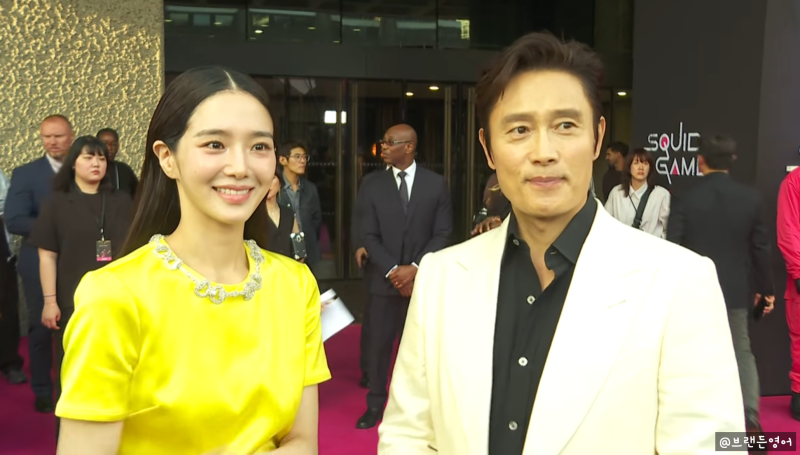 イ・ビョンホンとパク・ギュヨンの英語インタビューはなぜこんなに上手い？イカゲーム3ロンドン試写会での英語表現集