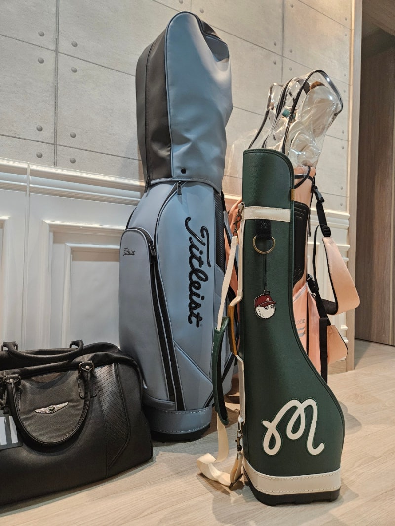 말본 골프 하프백, 화려한 디자인과 정품의 가치 – 골프백 수집의 즐거움 ⛳