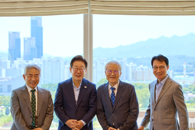 “<b>시진핑</b>, <b>경주 APEC</b> 온다” 이재명 대통령 오찬회동 큰 그림