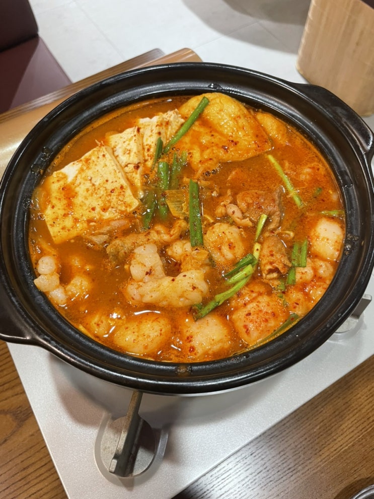  영통술집 호랑이굴 한우대창전골 영통역 회식 맛집 솔직 방문후기