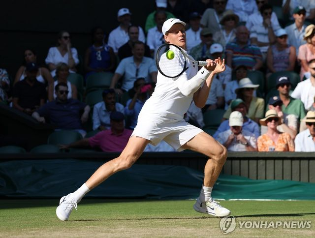 <b>신네르</b> vs 알카라스, <b>윔블던</b> 테니스 결승 맞대결…조코비치 탈락