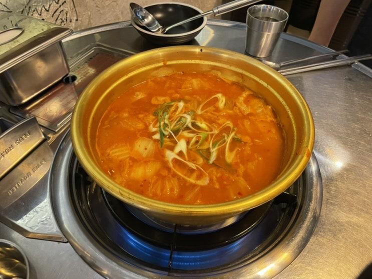 20년 이상된 잠실새내 찌개맛집 [찌개]