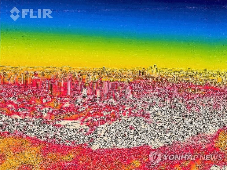"두통·어지럼증·피로감, 열사병으로 이어질 수 있다는 경고"