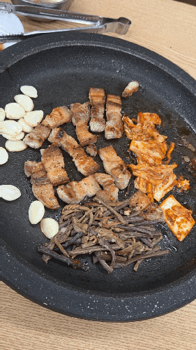  대구이곡동맛집ㆍ영자네맛집 ㆍ 문경약돌돼지와 김치찌개맛집