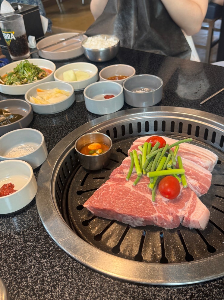  오직흑돼지 데이식스 영케이 추천 제주공항 흑돼지 맛집