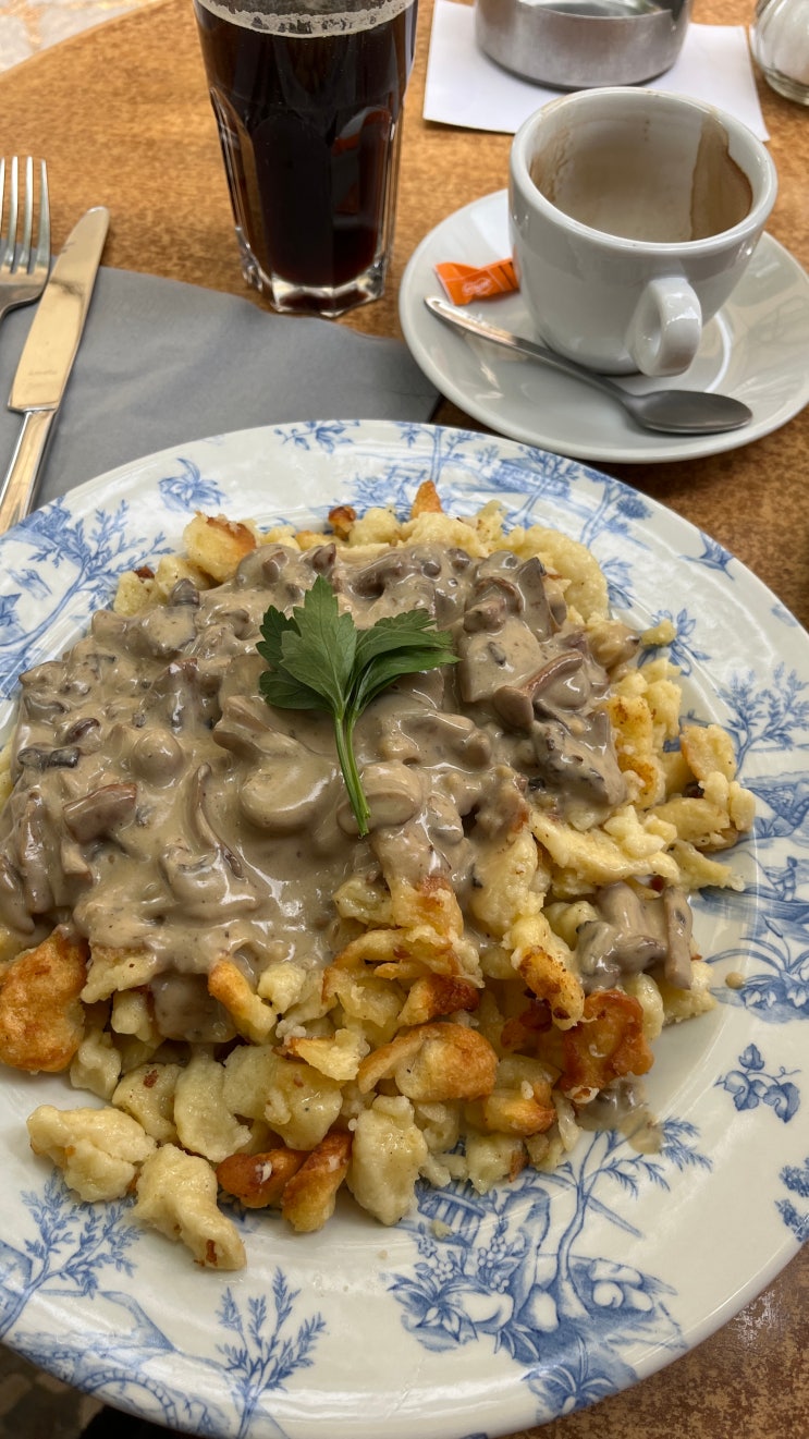  [스트라스부르/맛집] La Corde à Linge_알자스 전통 음식 Spätzle 슈페츨레와 오리 구이 추천