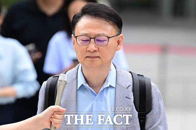 [속보] <b>구세현</b> 전 <b>웰바이오텍</b> 대표, 김건희 여사 특검 출석!... 