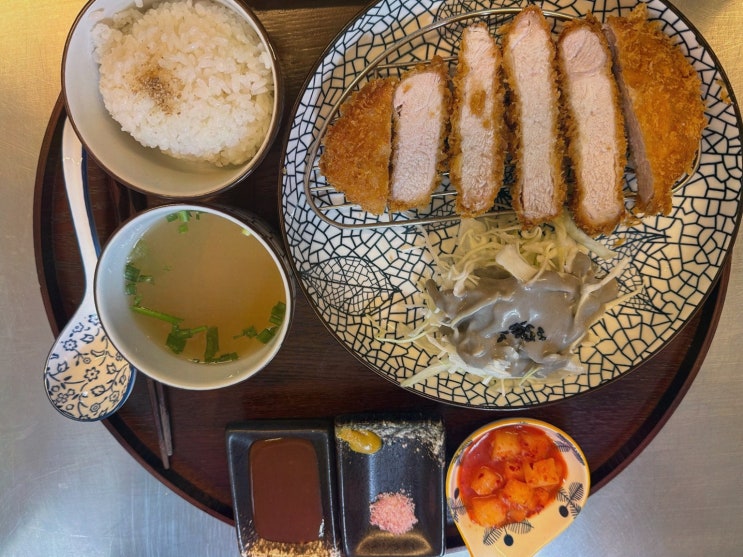  요이카츠 본점, 신선한 도드람한돈으로 유명한 송탄맛집