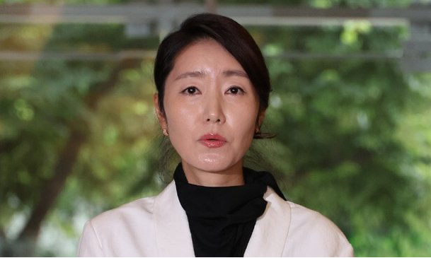 <b>강선우</b>, 보좌진 교체·<b>갑질 의혹</b> 전면 <b>부인</b> "면직 46명 아닌... 