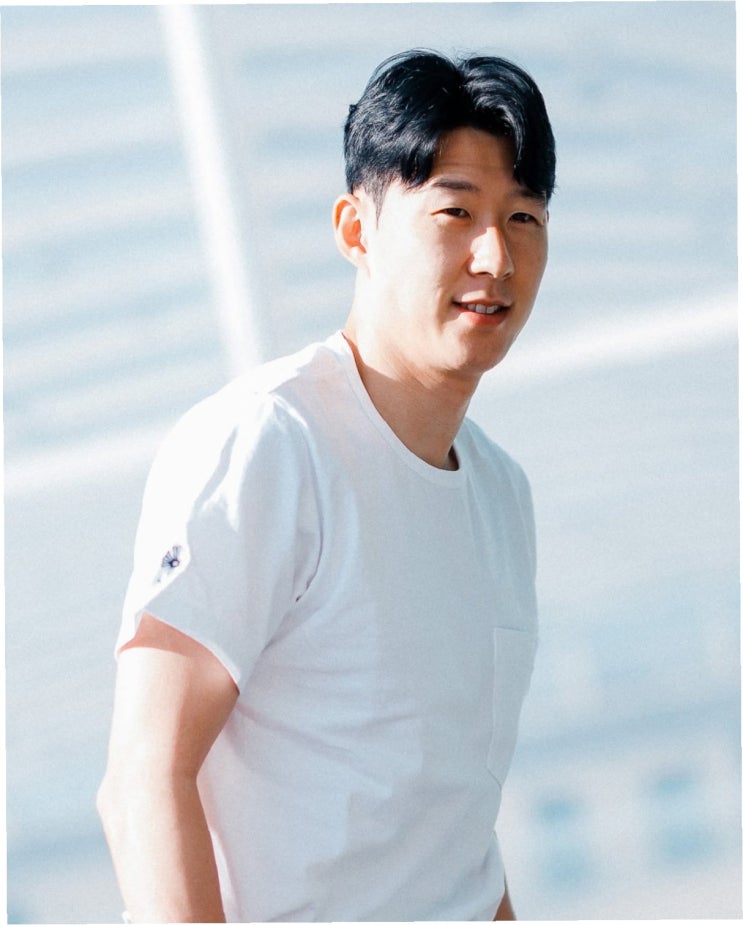 <b>손흥민</b>, 토트넘 <b>잔류</b> 조건: 1450억 포기하고 <b>벤치</b>행? 팬들은... 