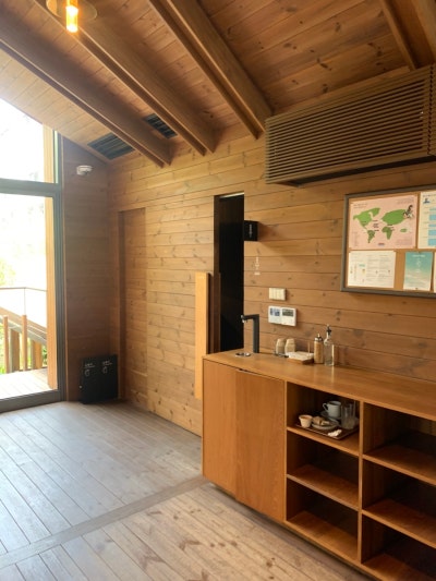 Momoseu Coffee Bonjeom Restroom — photo 1