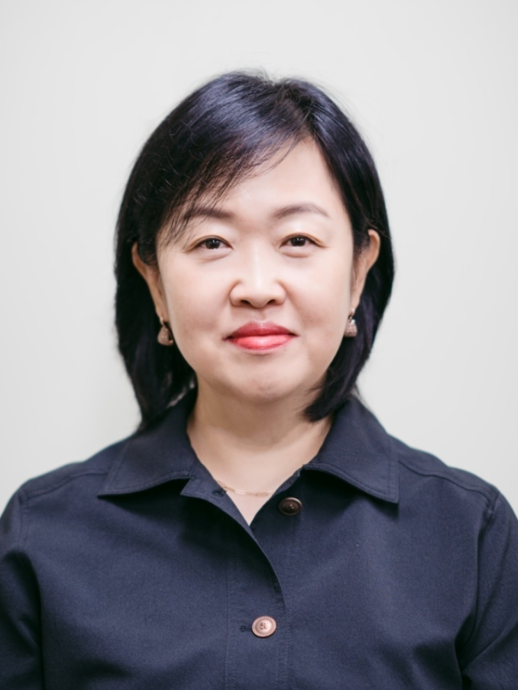 <b>홍소영 병무청장</b>, 최초 여성 청장 임명: 병무청의 새로운 역사