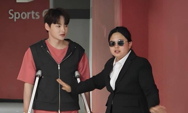 **<b>박서진</b>, <b>무명 시절</b>의 아픔을 딛고 일어선 열정, 그리고... 