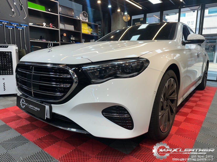  인천 벤츠 E300 조수석 시트 매니큐어 이염 실내복원