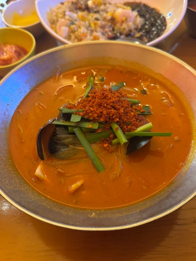  교대역 중식당 ‘뽕사부’ 24시간 영업 맛집
