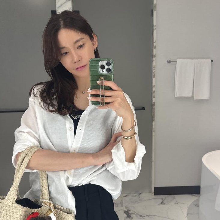 얼마나 예쁘길래? 차예련이 10개월 할부 긁은 샤넬백