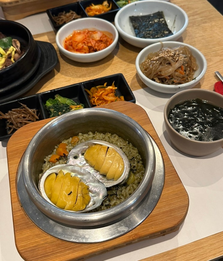  홍대입구 밥집 들풀한상 솥밥 맛집 (주차 가능)