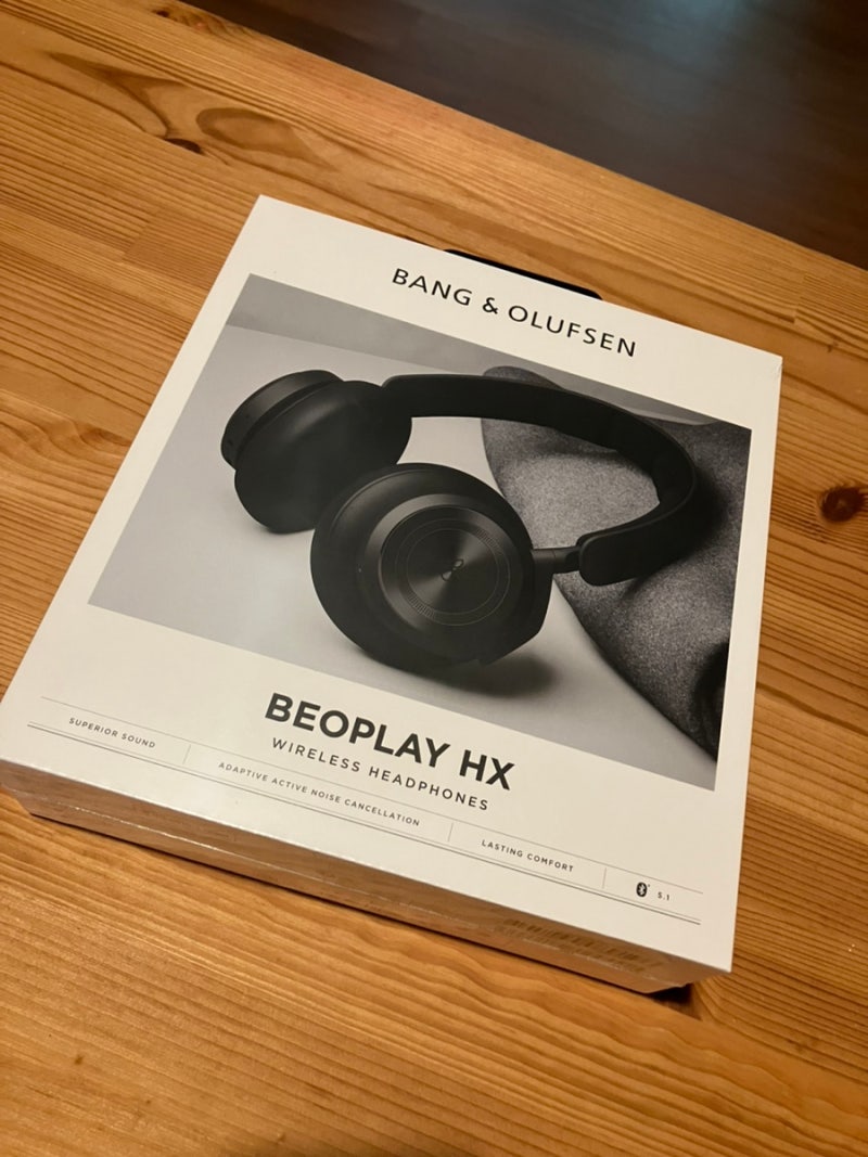탐하였도다. 무선 헤드폰. 뱅 엔 올룹슨 베오플레이 HX 개봉기. 내돈내산. Bang&Olufsen beoplay hx.