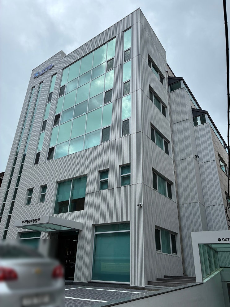  럭스틸(Luxteel) 라인패널 시공사례 소개