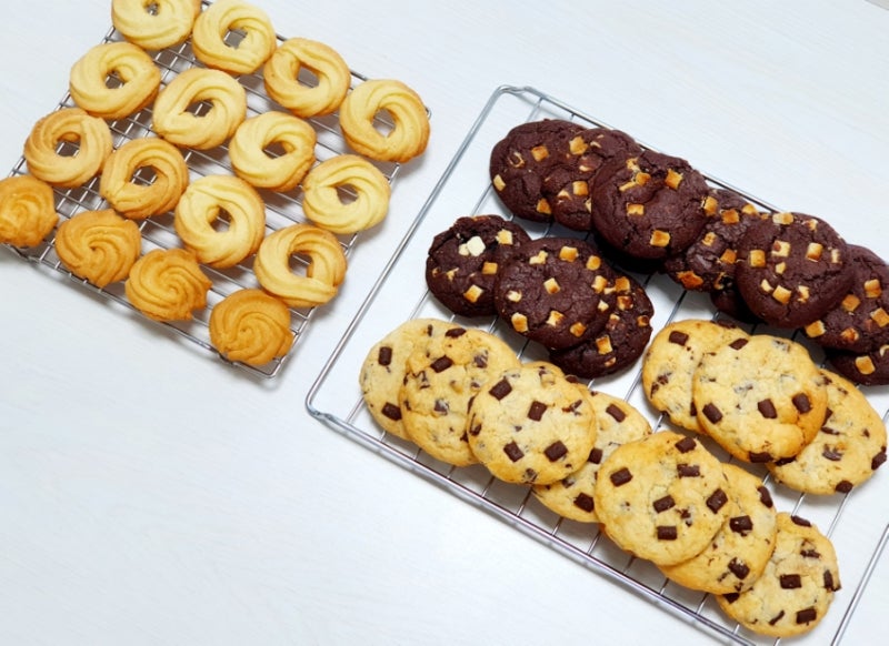맛있는 에어프라이기 두가지 종류 초코칩 쿠키 만들기 / 초간단 에어프라이어 베이킹 레시피