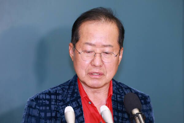  홍준표, 윤석열·한동훈에게 또 독설 “문재인의 사냥개”