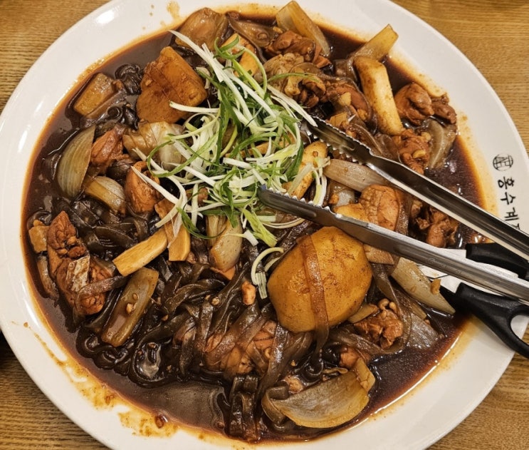  서울 고속터미널역 찜닭 맛집 홍수계찜닭 고속터미널점 내돈내산 식사 후기 가족외식 추천