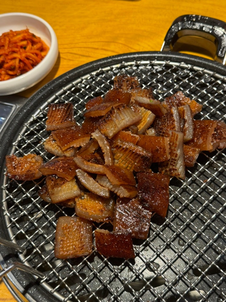  남포 껍데기 맛집, 초필살 돼지구이