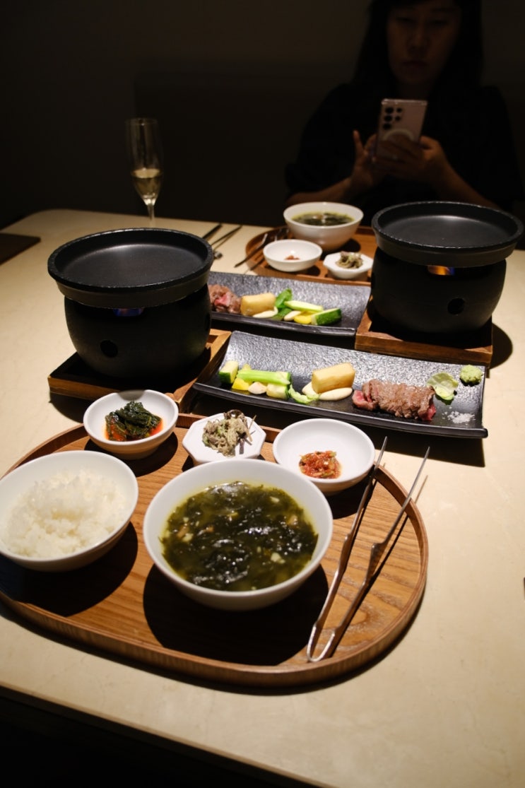  서울 광화문 맛집 한식 종로 안국역 주변 한우 오마카세 찐맛집은 가성비 저녁 먹기 좋아 우아라를 추천해요