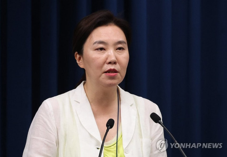 [이슈] <b>안규백</b> "5년 내 <b>전작권 전환</b>" 발언, 대통령실과 온도 차?