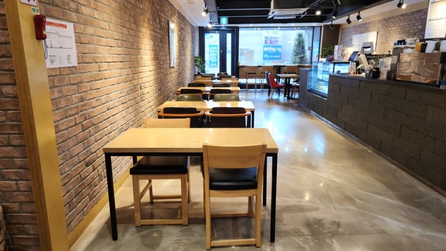 앤아더 사진 2