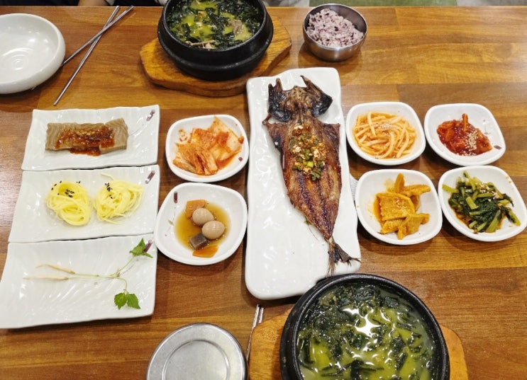  [창원]특별한 미역국과 시원한 전복물회가 맛있는 창원상남동밥집 '본가미역 상남직영점'