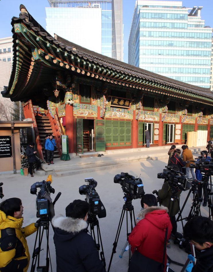 김건희 특검, <b>건진법사</b> 법당 압수수색! <b>청탁 의혹</b>의 전말은?