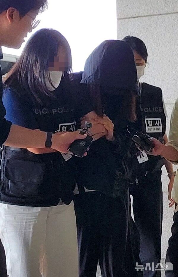  기간제교사·부모가 빼돌린 시험지 받은 여고생…'불구속'