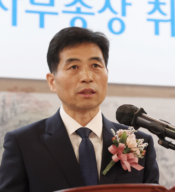<b>김민기 국회 사무총장</b>, 12·3 비상계엄피해 상황 진술