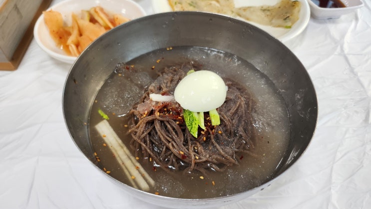  더위에는 새콤한 입맛 돋울 원주 막국수 맛집 : 삼삼막국수