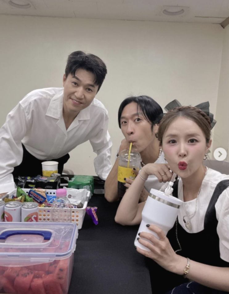 <b>신지</b>문원 결혼 <b>논란</b>, 부부재산약정과 재산 <b>상속</b> 문제 는 또... 