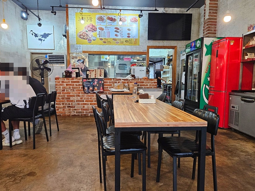 노랑통닭 내곡점 사진 3