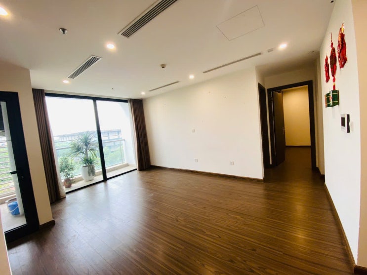  하노이 웨스트포인트 W1 2룸 노옵션 1800만동 Vinhomes Westpoint 아파트 임대 알려드립니다