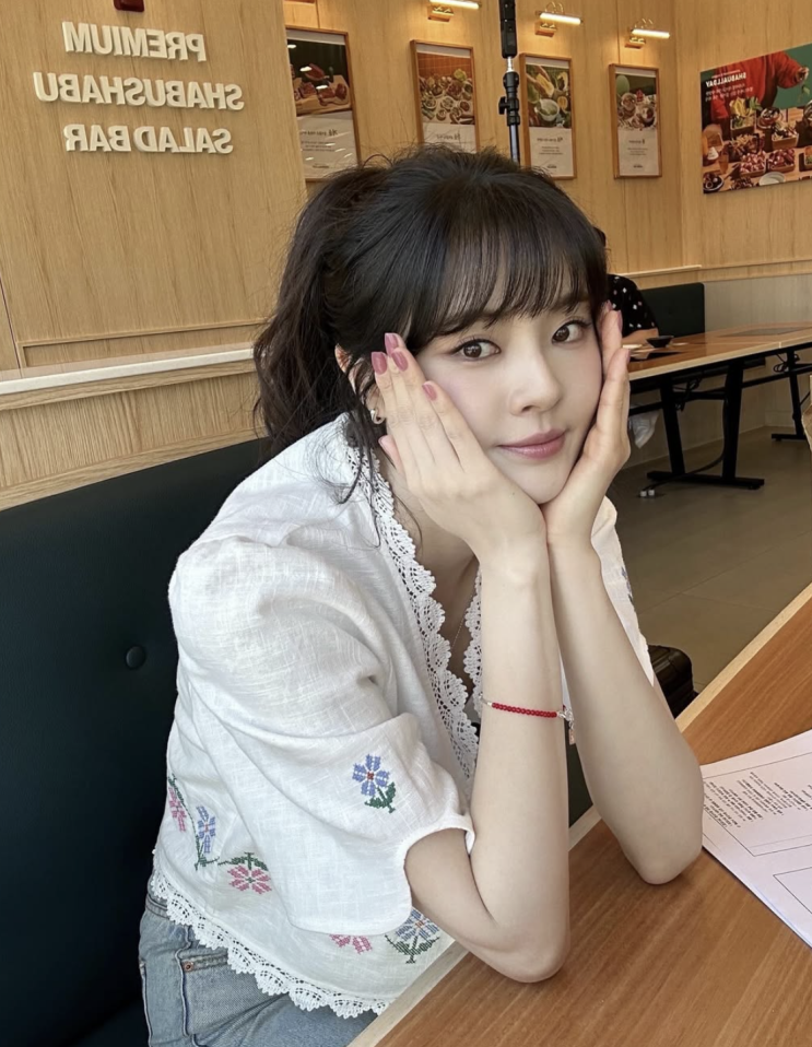  [오늘의 배우]이선빈, 걸어다니는 화보가 따로 없네? 요즘 대세 배우 집중 분석!