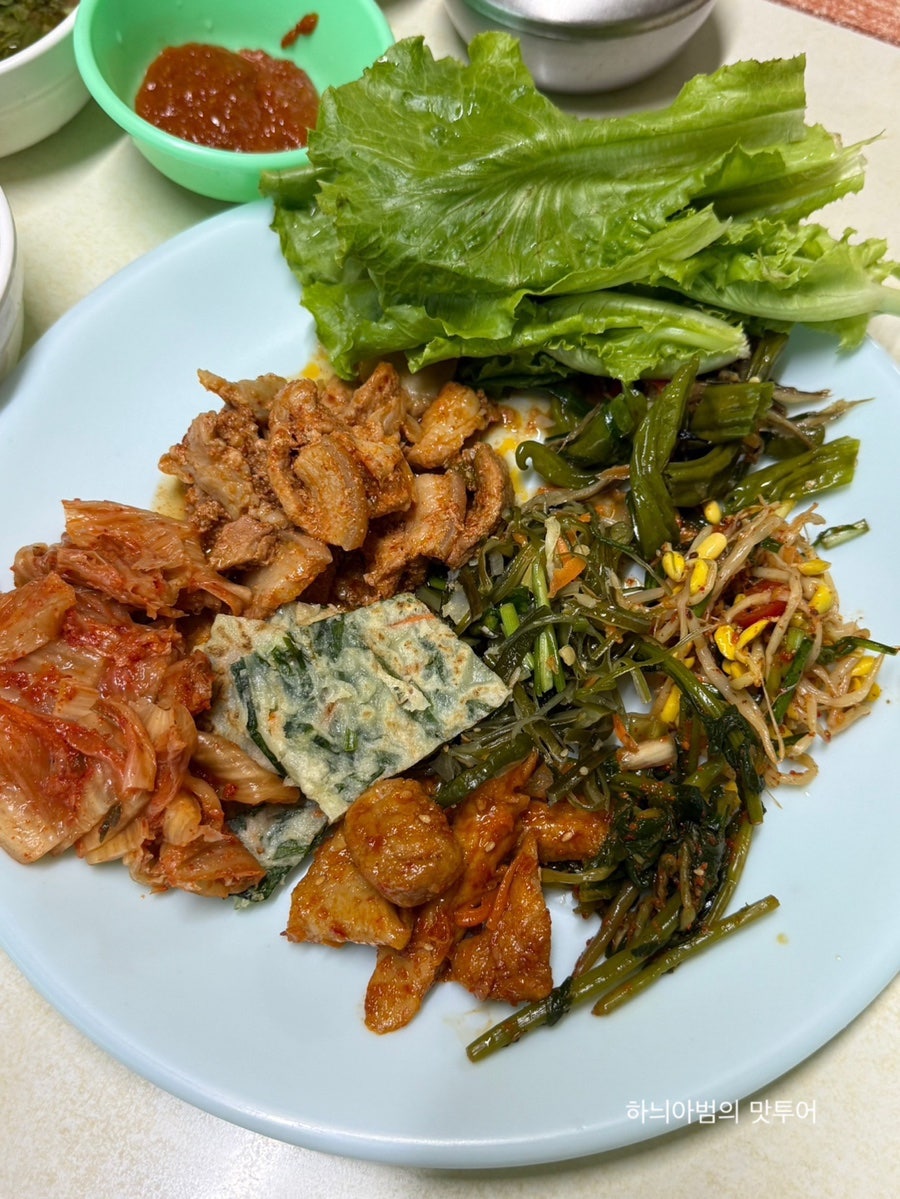 한교자율식당 사진 3