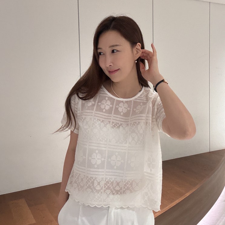 이렇게 예쁠줄이야? 화이트 레이스 블라우스 여름 데일리룩