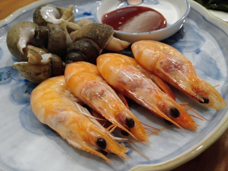  여름철 식중독 비상!  안전한 음식 섭취를 위한 주방 위생 가이드