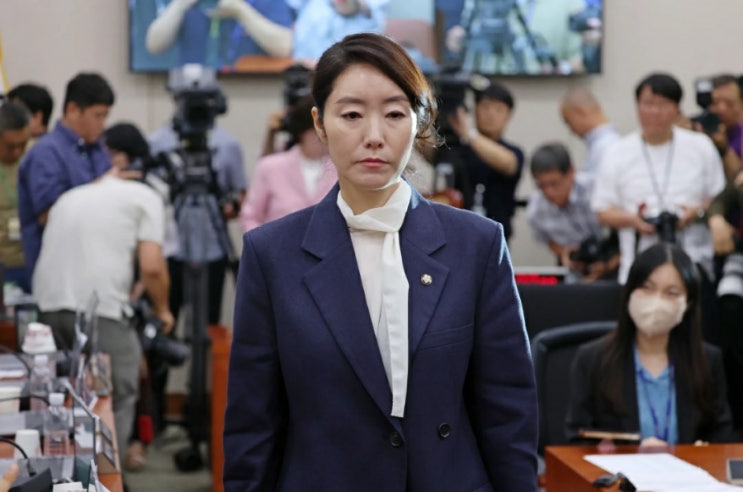 “보좌진 갑질·재산 의혹…<b>강선우</b> 후보자 <b>자진 사퇴</b> 촉구... 