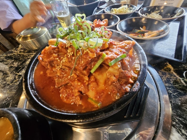  가성비 최고 9900원 고향소갈비찜 김해박물관점