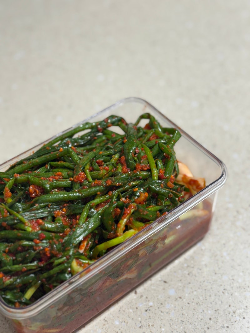 신선함과 감칠맛 모두 잡은 [학가산 파김치] 백만유튜버 김치